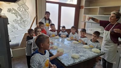 16 октомври - Световен ден на хляба - ДГ Здравец - Банско