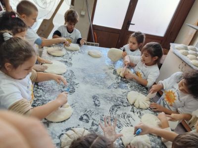 16 октомври - Световен ден на хляба - ДГ Здравец - Банско